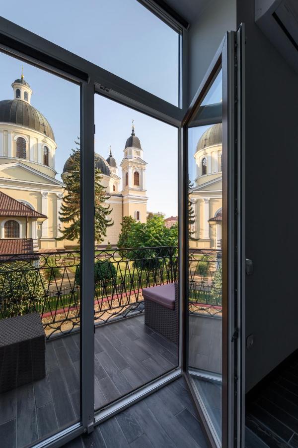 Apart Hotel Fusion Černovice Exteriér fotografie