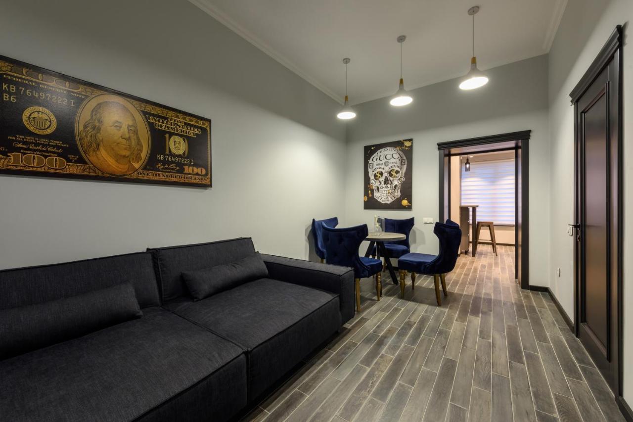Apart Hotel Fusion Černovice Exteriér fotografie