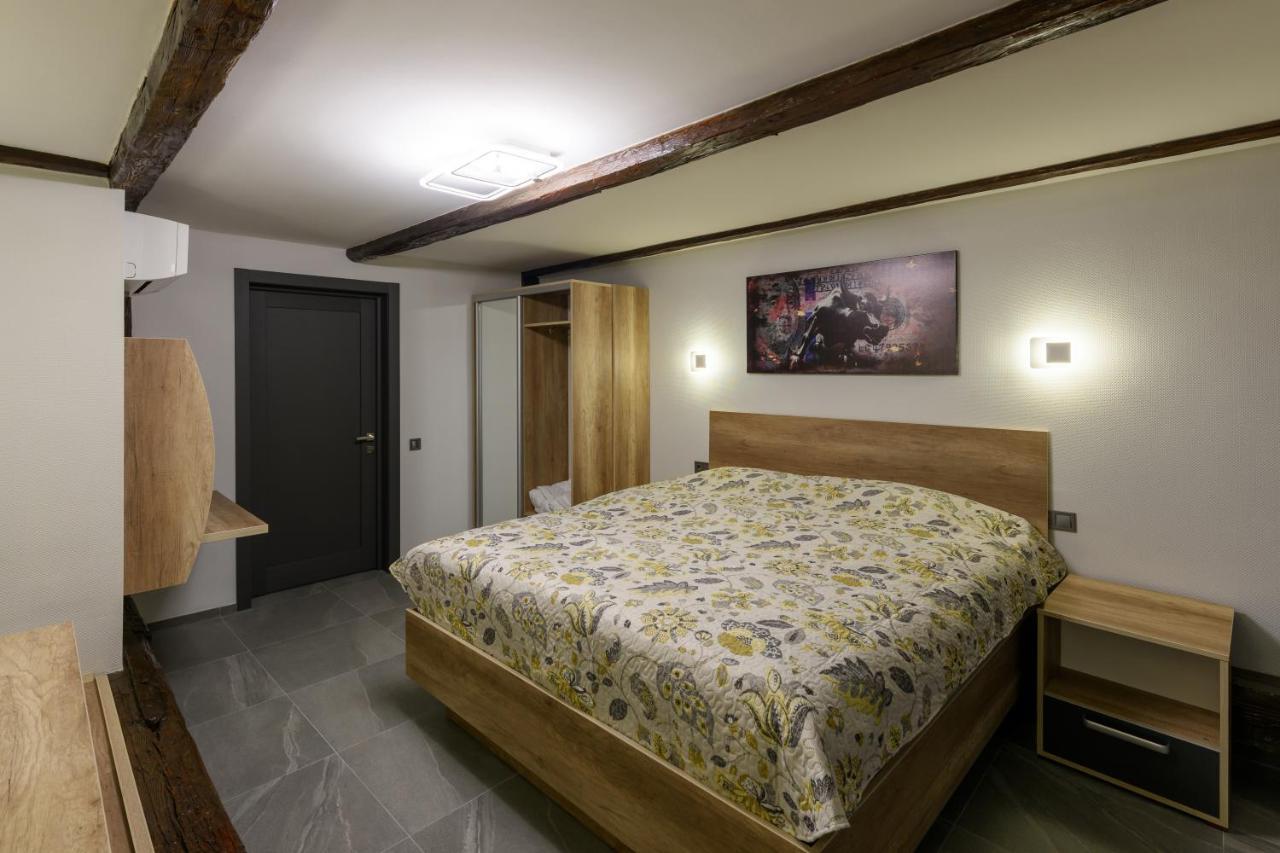 Apart Hotel Fusion Černovice Exteriér fotografie